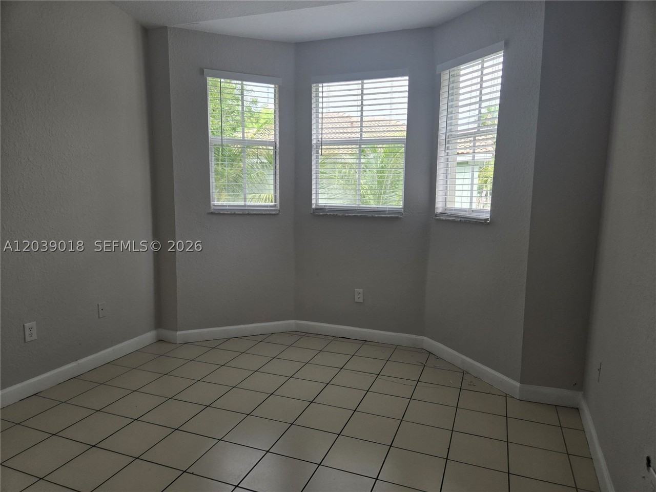 2460 Se 16th Ter #200 - Photo 5 of 11