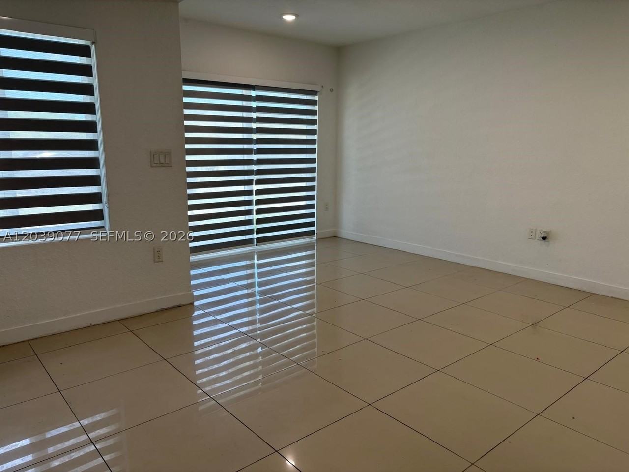 25680 Sw 143rd Path - Photo 5 of 27