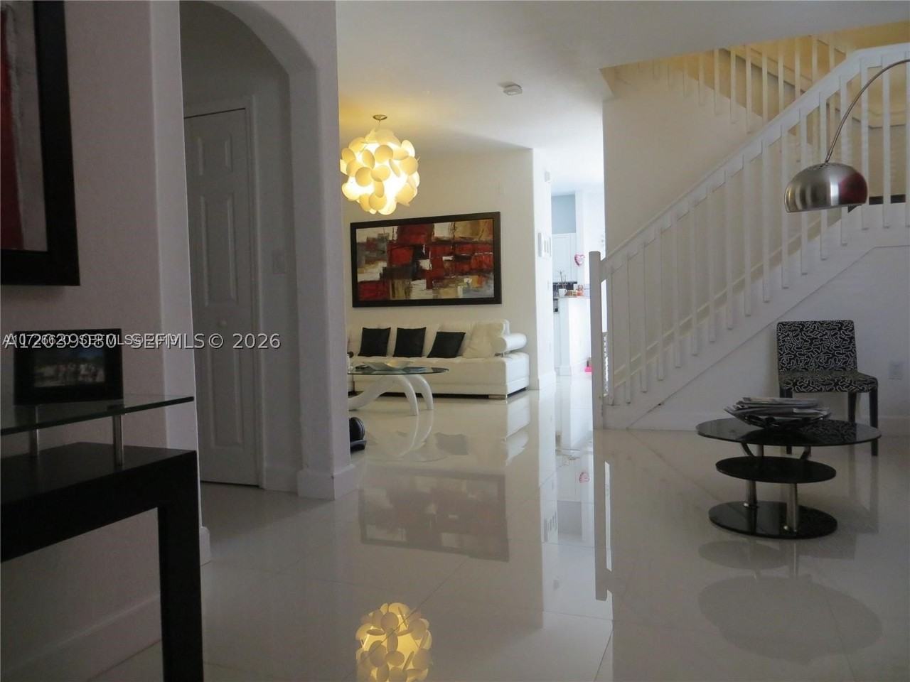 7878 Nw 110th Ave - Photo 5 of 12