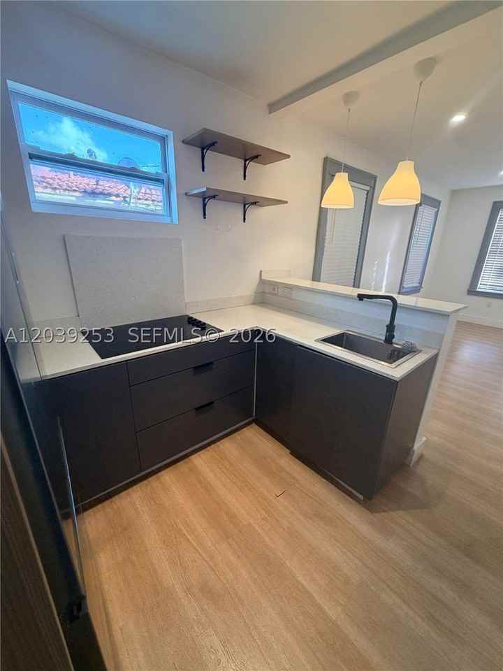 453 Nw 25th Ct #1 - Photo 2 of 12