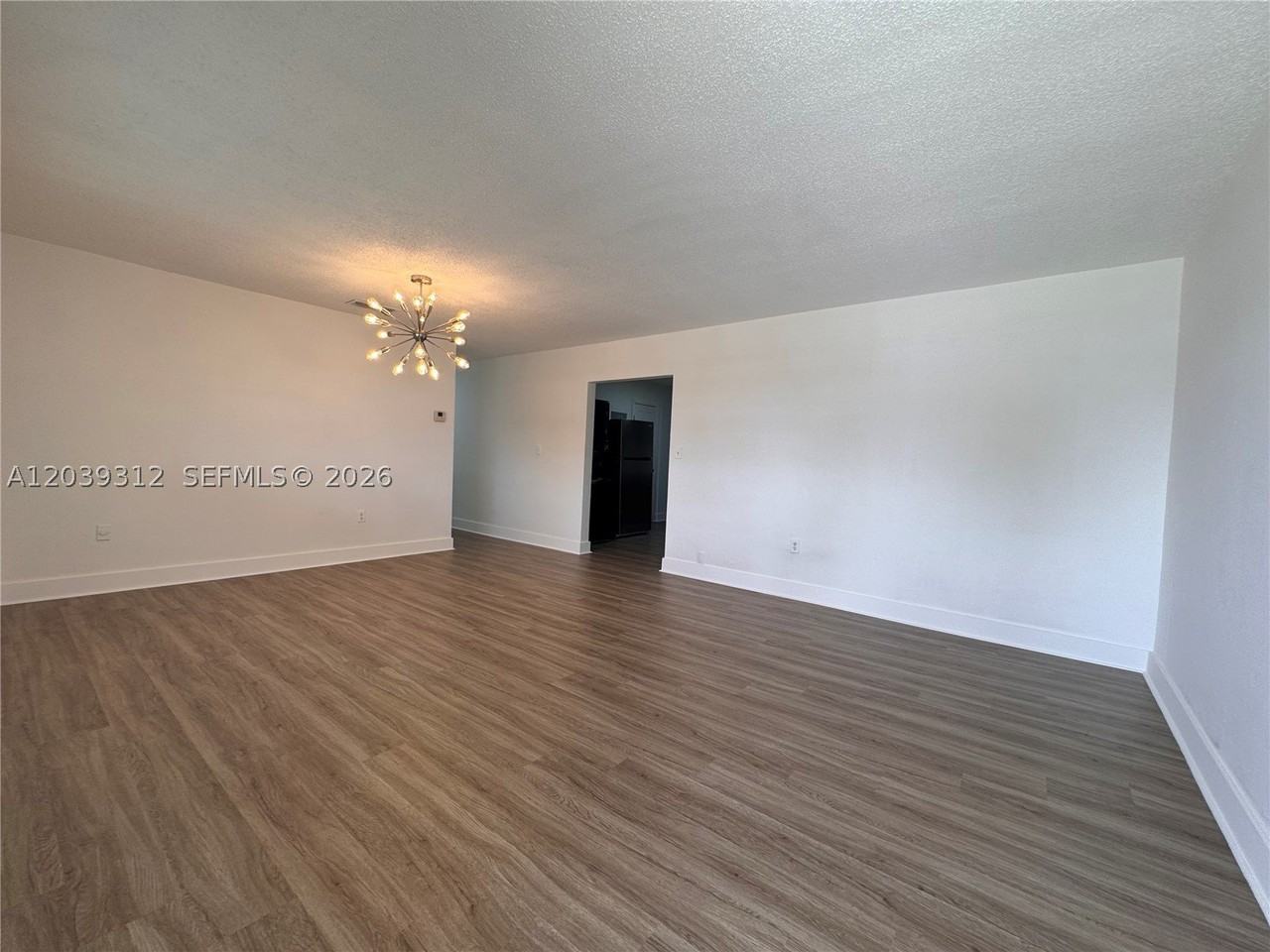 3632 Sw 87th Ave - Photo 3 of 13