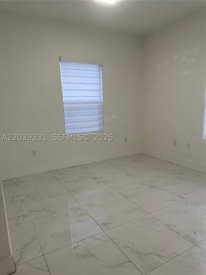 6410 Sw 139th Avenue Rd #203 - Photo 5 of 14