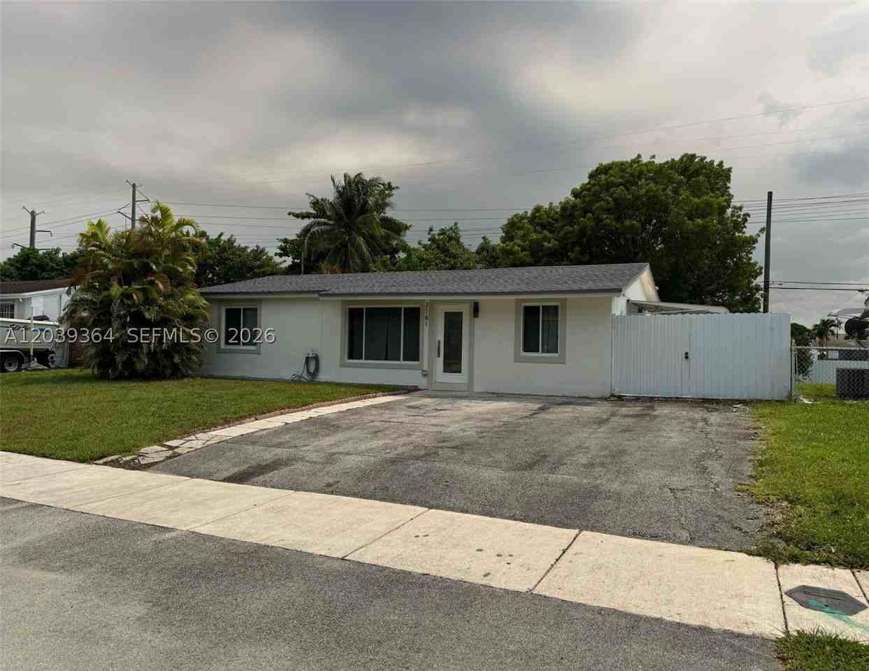 2181 Sw 50th Ave