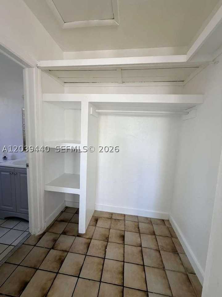 1844 Taft St #1-5 - Photo 4 of 5