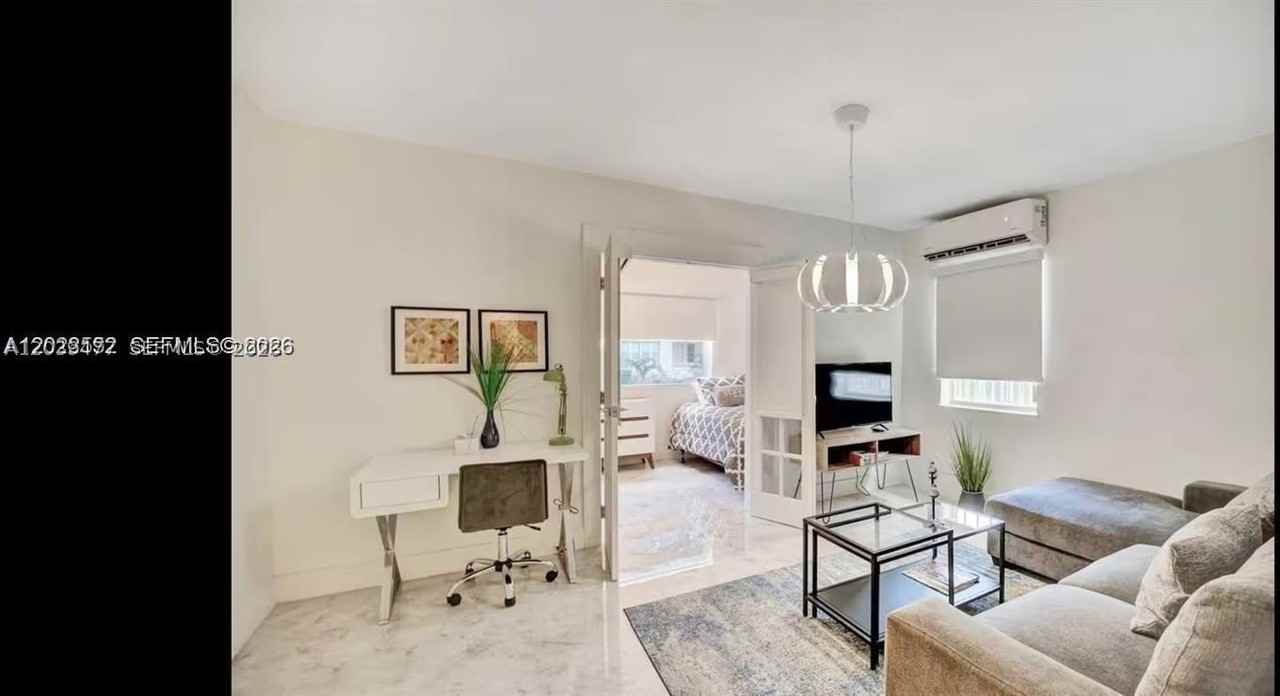 174 Ne 47th St #202 - Photo 4 of 14
