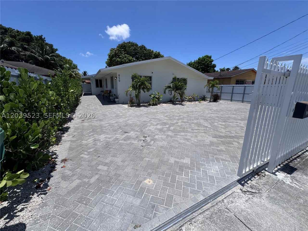 850 Nw 109th St #852