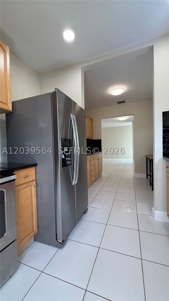 1380 Sw 20th St #1380 - Photo 7 of 43