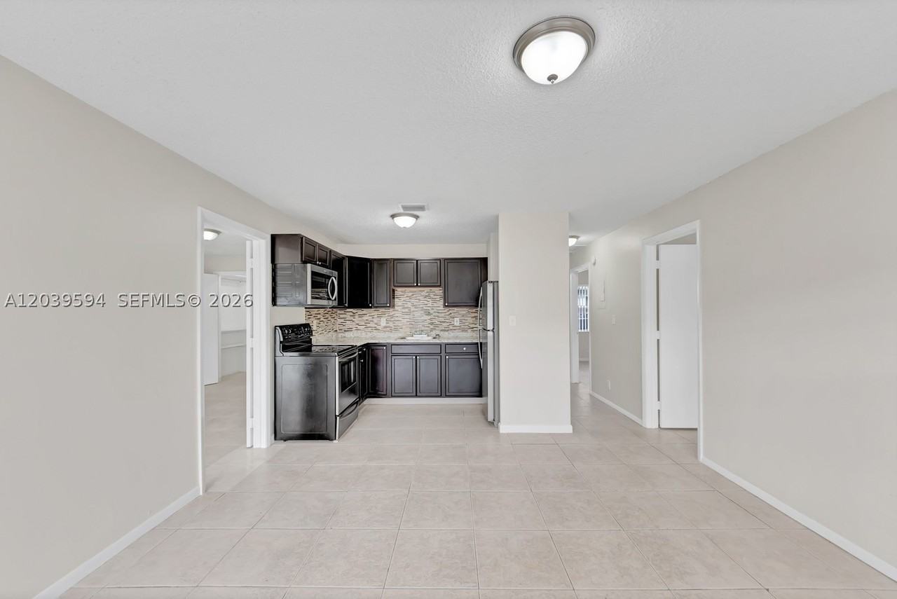 2610 Riverland Dr #A - Photo 5 of 21