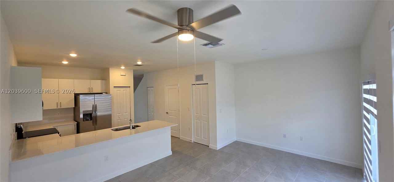 17962 Sw 357th Ter #17962 - Photo 4 of 17