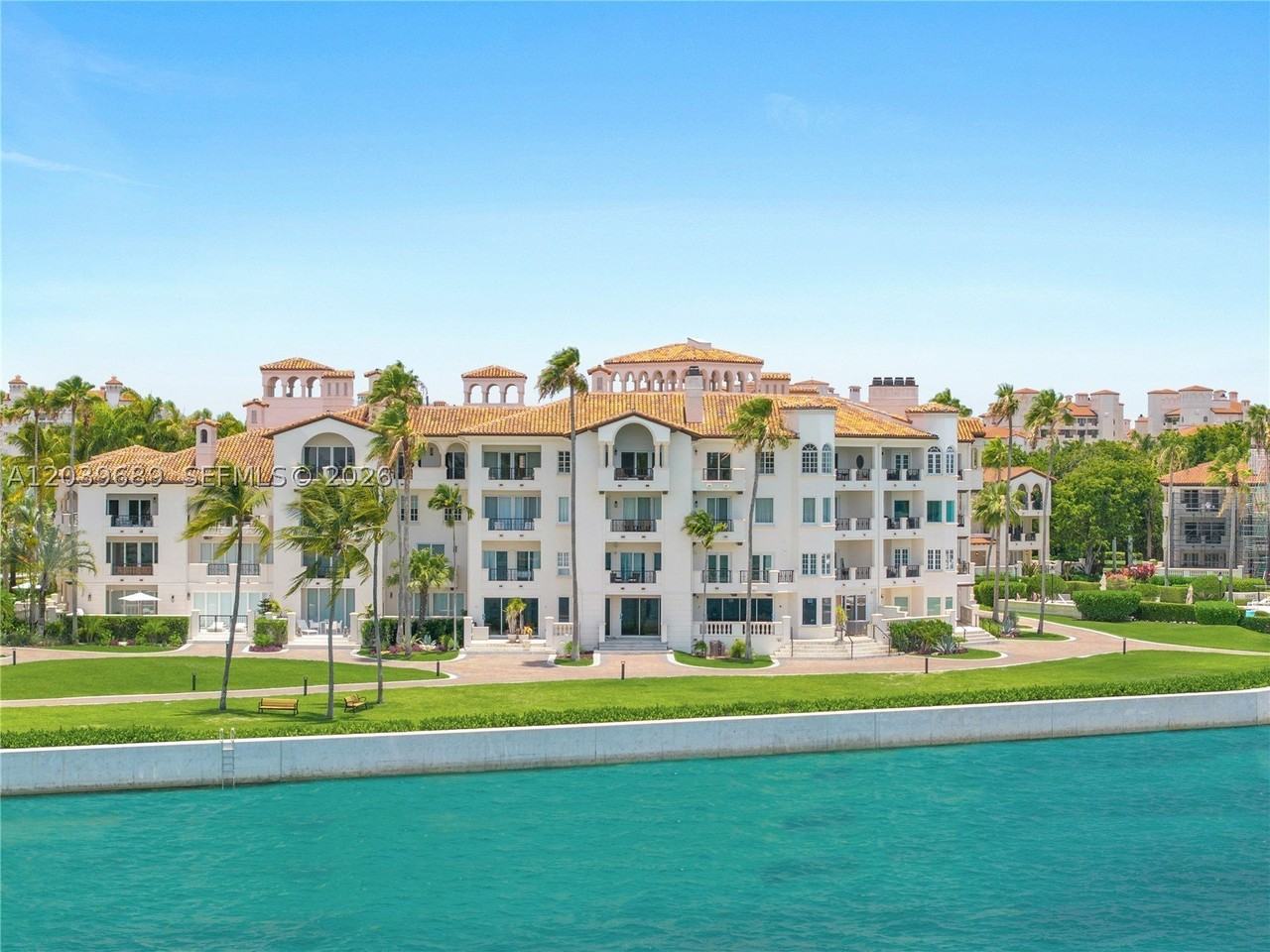 2244 Fisher Island Dr #3404