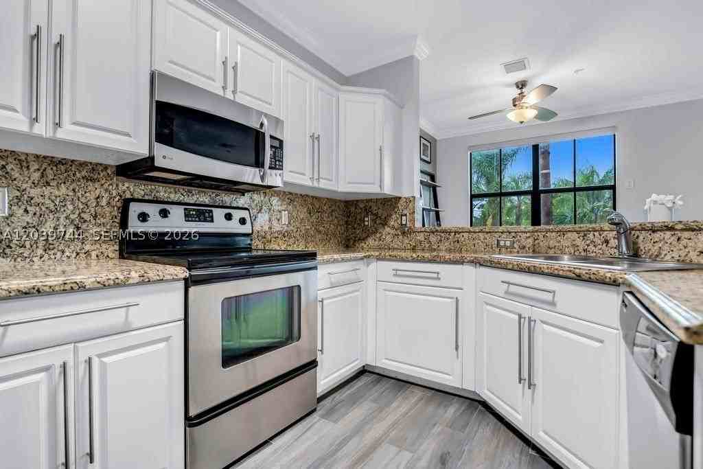 4600 Sw 160th Ave #625 - Photo 4 of 26