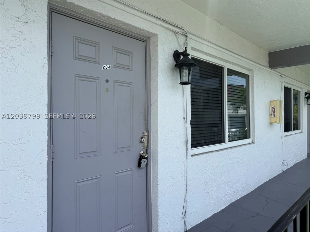 715 Ne 2nd Ave #204 - Photo 4 of 12