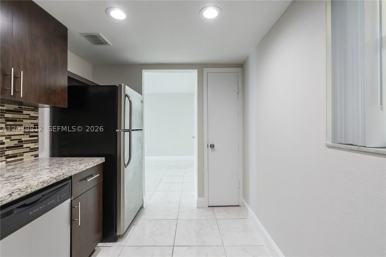 9180 Fontainebleau Blvd #103 - Photo 7 of 17