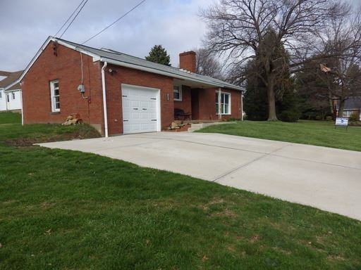 1004 Colvin Dr - Photo 3 of 19