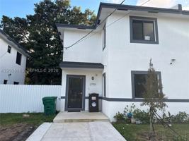 featured image of 2730 Nw 44th St #3