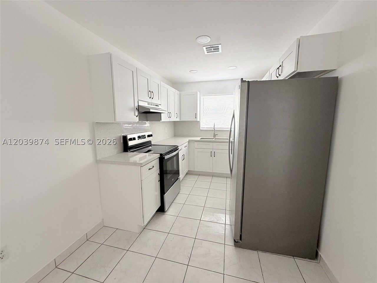 2645 Sw 28th Ct #2645 - Photo 6 of 17