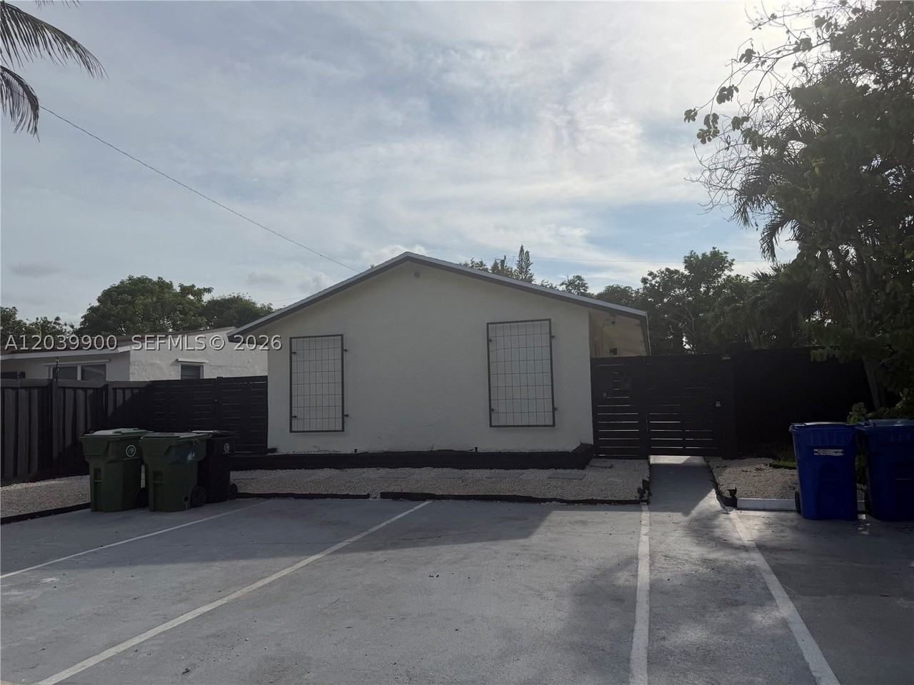 1533 Nw 2nd Ave #1