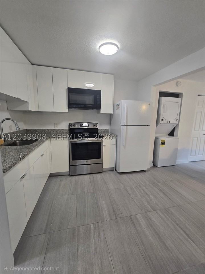 237 Sw 13th St #5