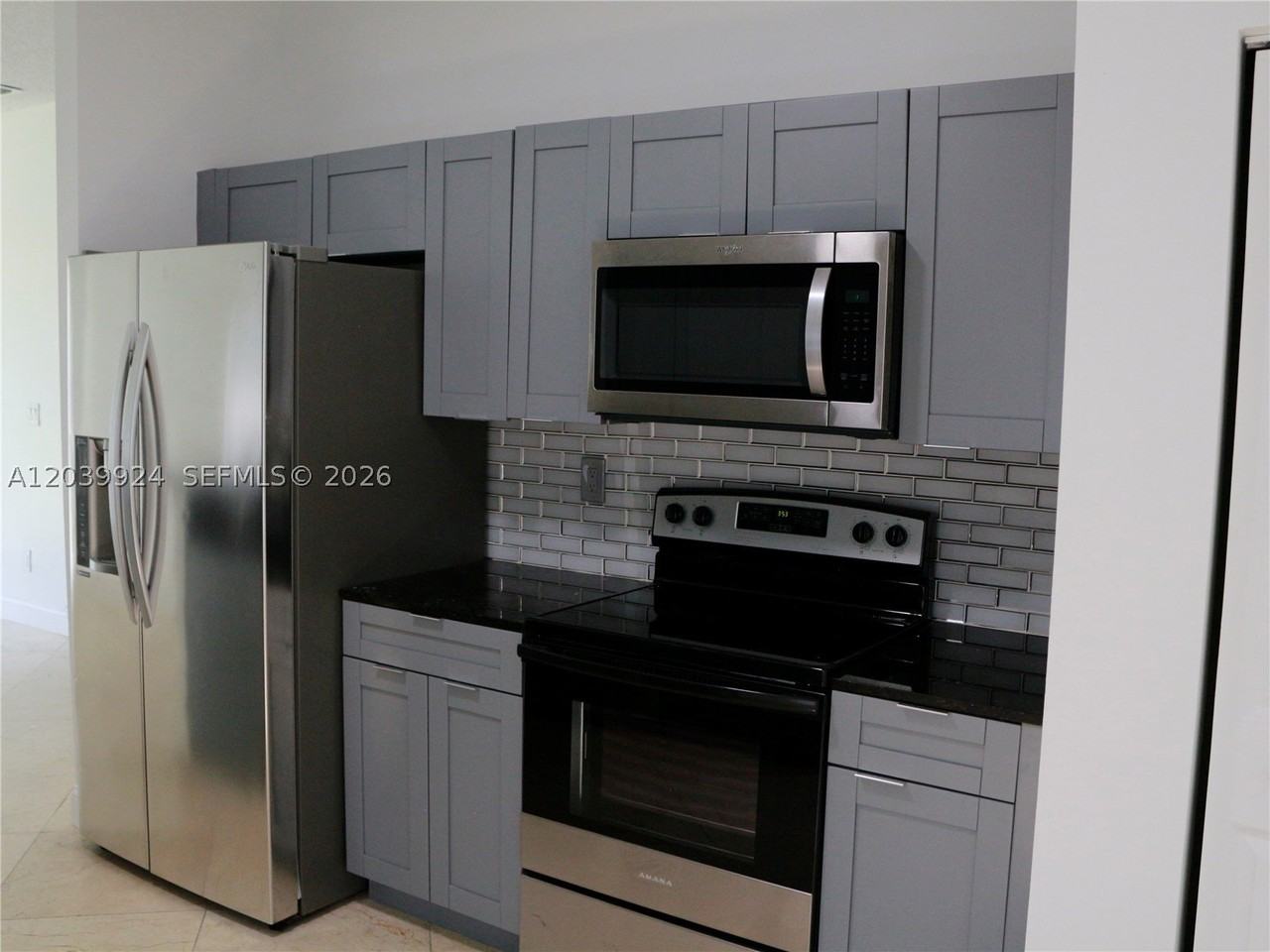 17124 Nw 10th St - Photo 5 of 10