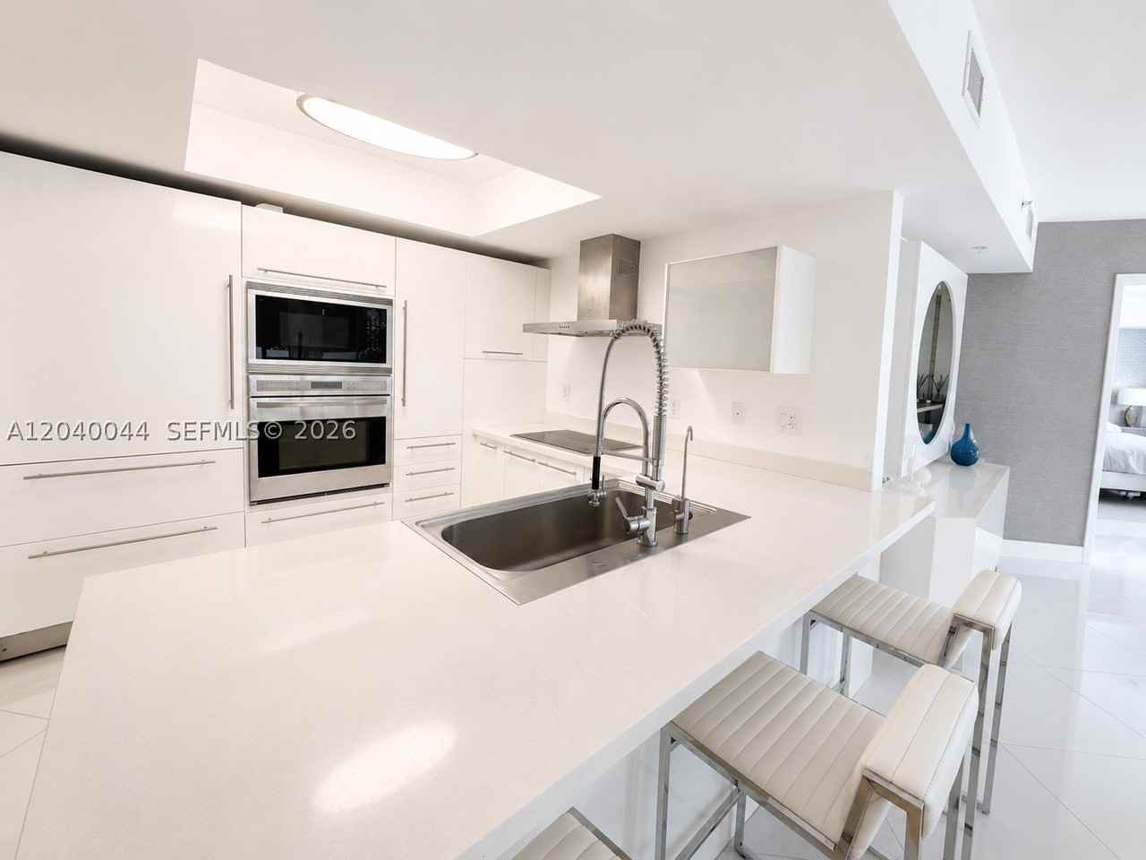 200 Sunny Isles Blvd - Photo 3 of 26