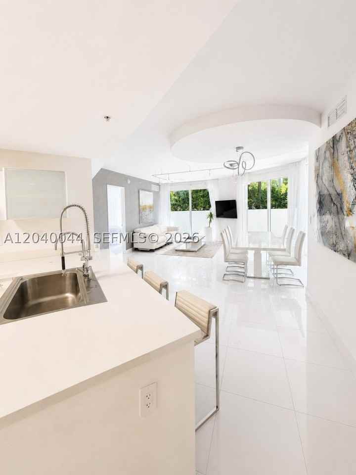 200 Sunny Isles Blvd - Photo 5 of 26