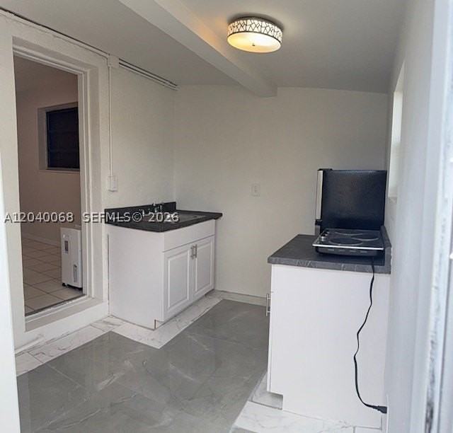 5641 Sw 39th St - Photo 2 of 5