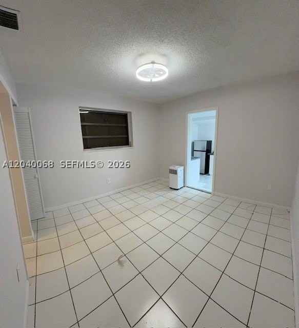 5641 Sw 39th St - Photo 5 of 5
