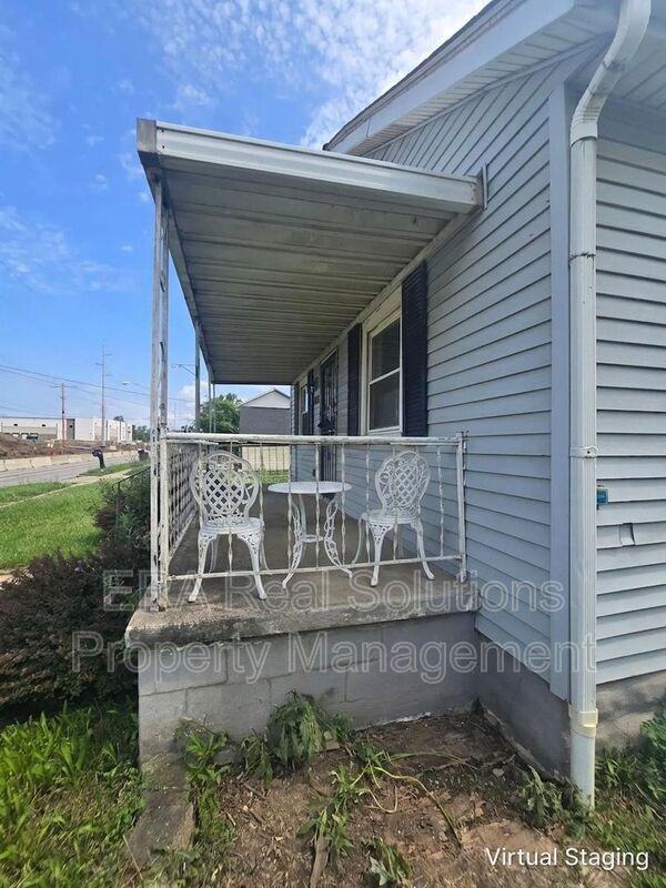1282 Joyce Ave - Photo 4 of 21