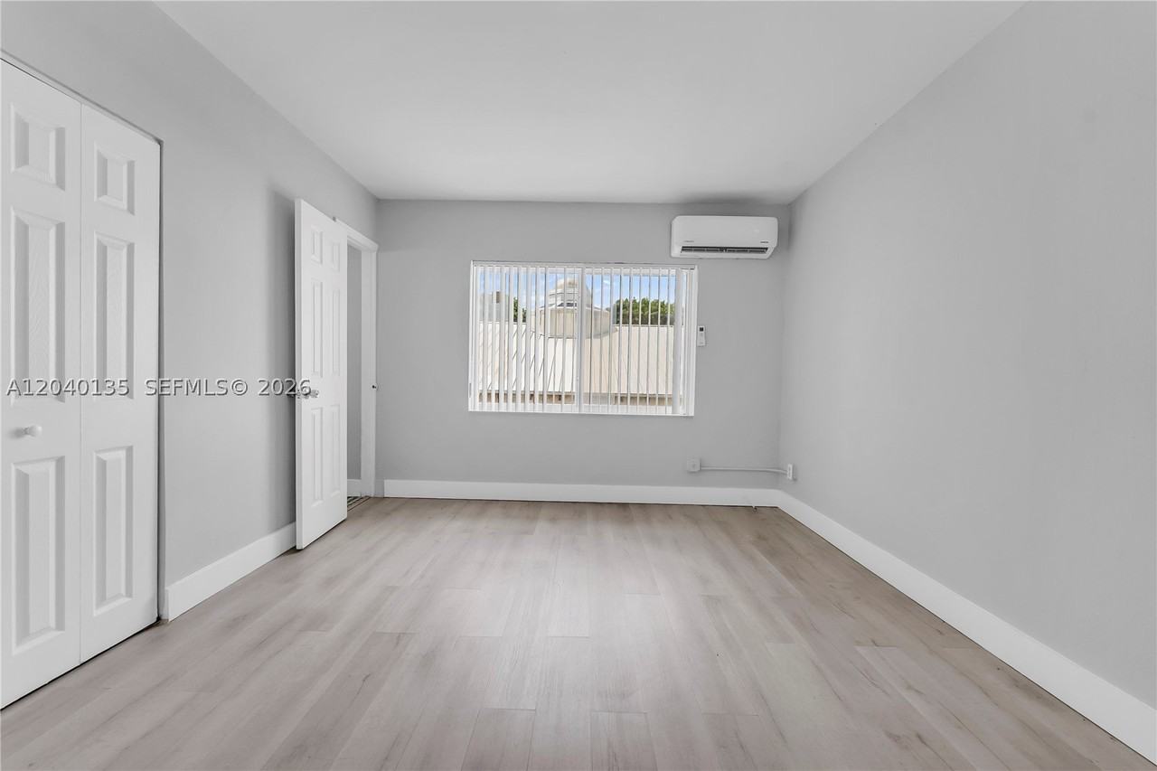 6647 Sw 59th Pl #206 - Photo 3 of 13