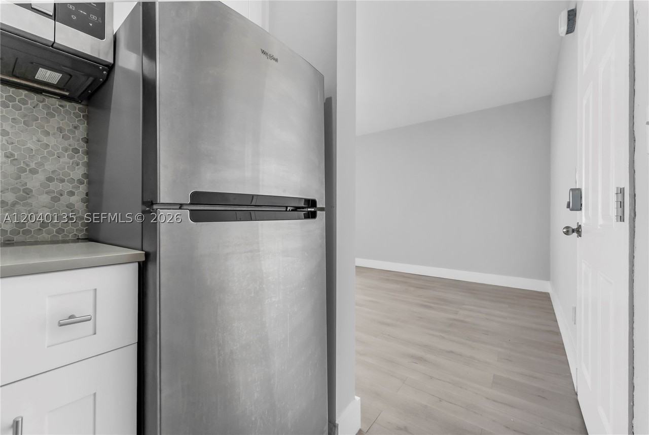 6647 Sw 59th Pl #206 - Photo 5 of 13