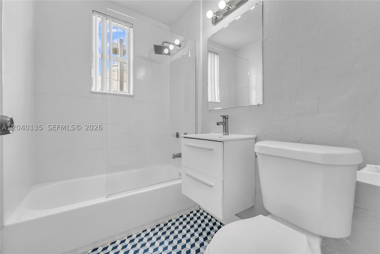 6647 Sw 59th Pl #206 - Photo 6 of 13