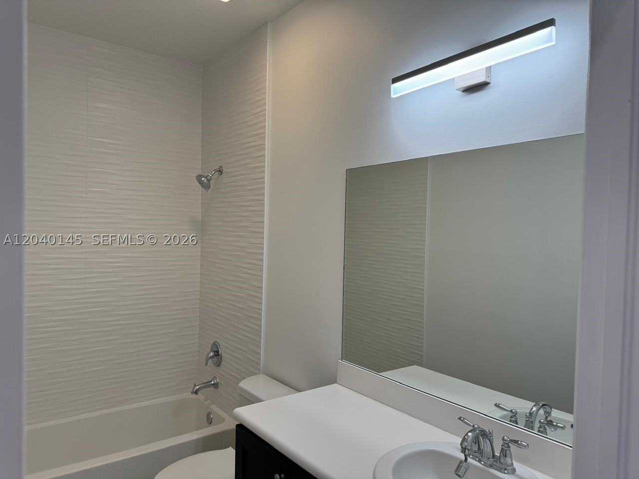 3526 Nw 29th Ct #3526 - Photo 5 of 46