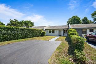 5113 Sw 138th Avenue Cir - Photo 1 of 1