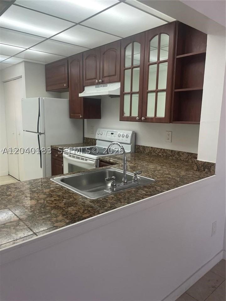 20825 Ne 8th Ct #202-19 - Photo 4 of 10