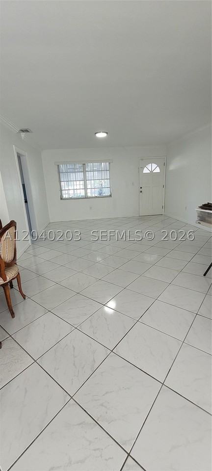 5200 Sw 89th Pl - Photo 5 of 25