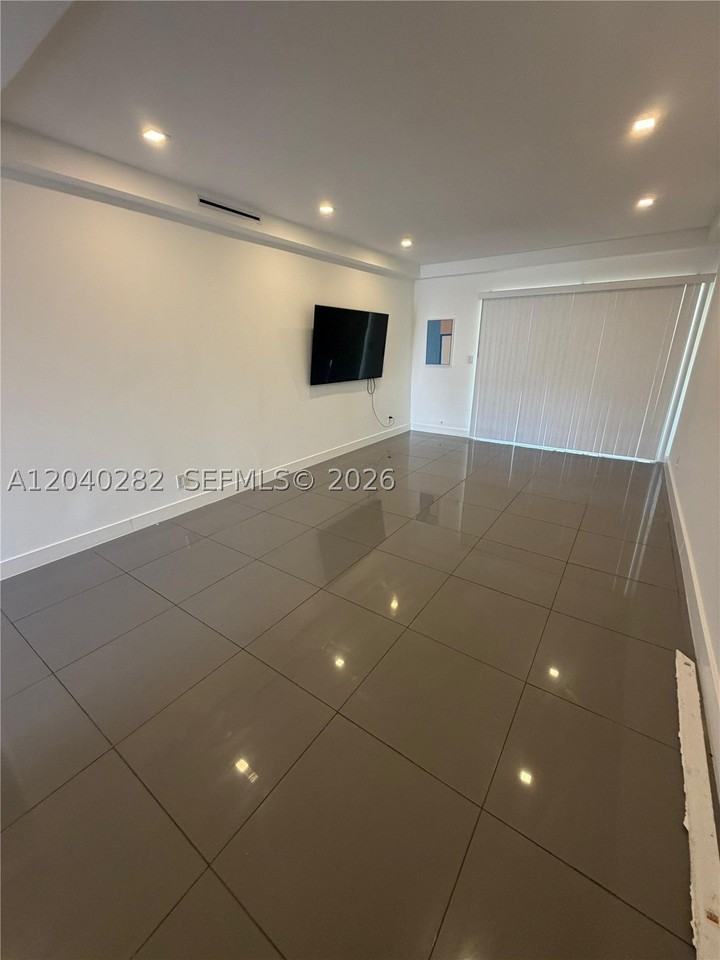 13105 Ixora Ct #107 - Photo 4 of 25