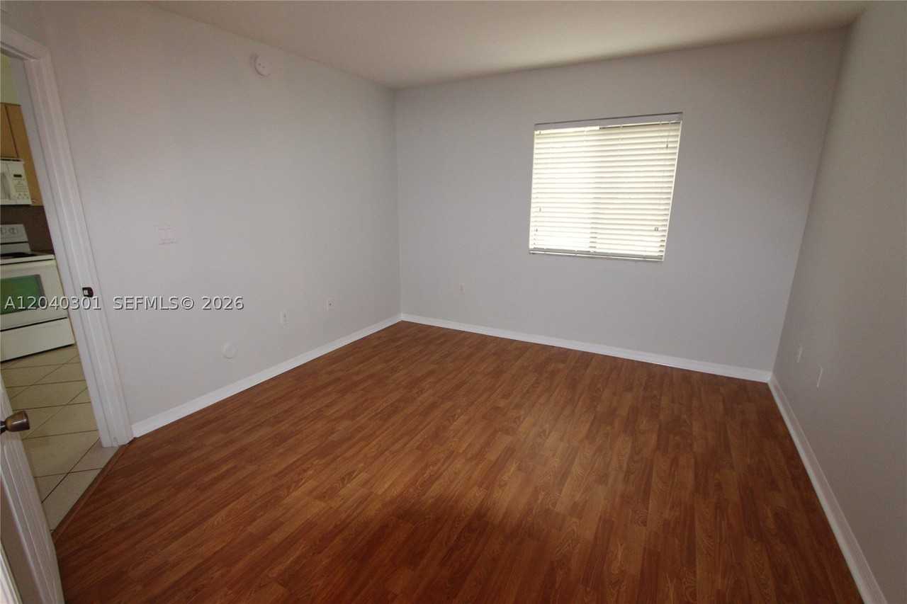 22931 Sw 88th Pl #105 - Photo 7 of 27