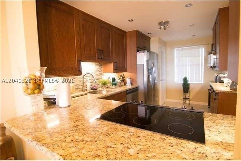 4030 W Palm Aire Dr #505