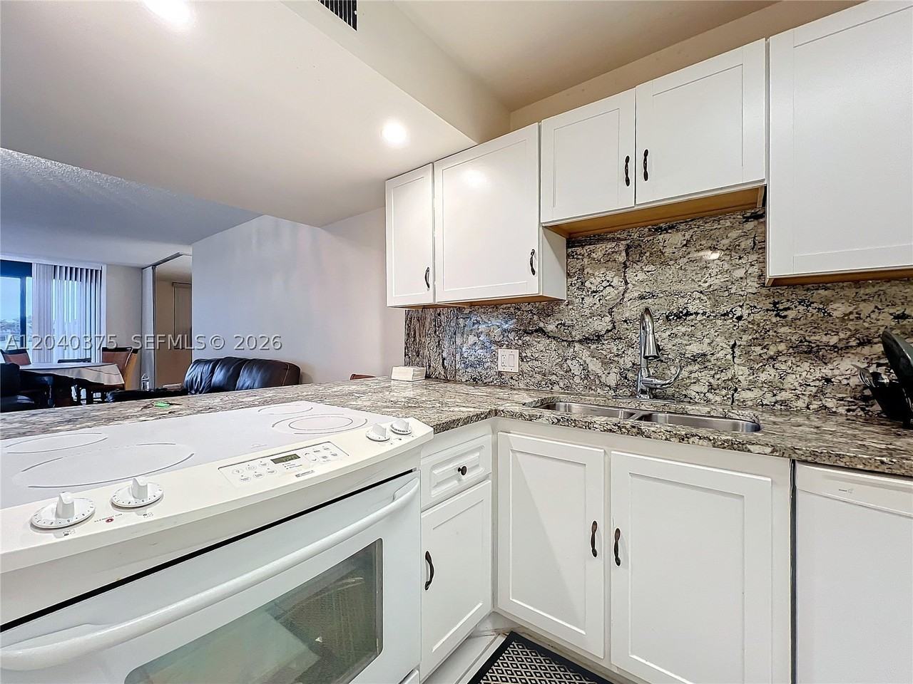 4545 Luxemburg Ct #103 - Photo 3 of 39