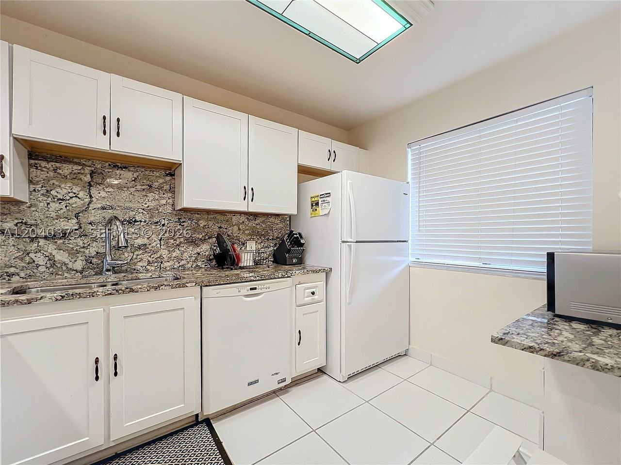 4545 Luxemburg Ct #103 - Photo 4 of 39