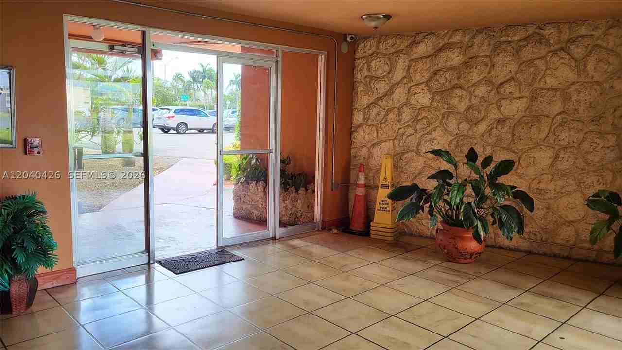 1591 Ne Miami Gardens Dr #306 - Photo 5 of 21