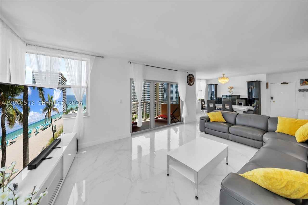 1965 S Ocean Dr - Photo 4 of 37