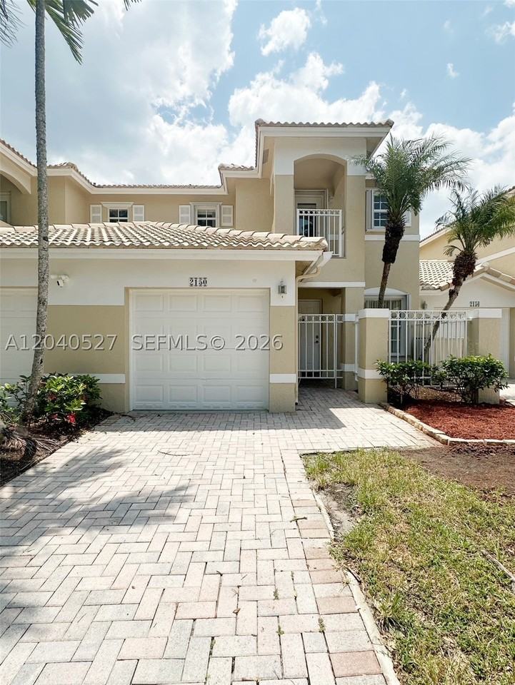 2150 Nw 171st Ter - Photo 2 of 37