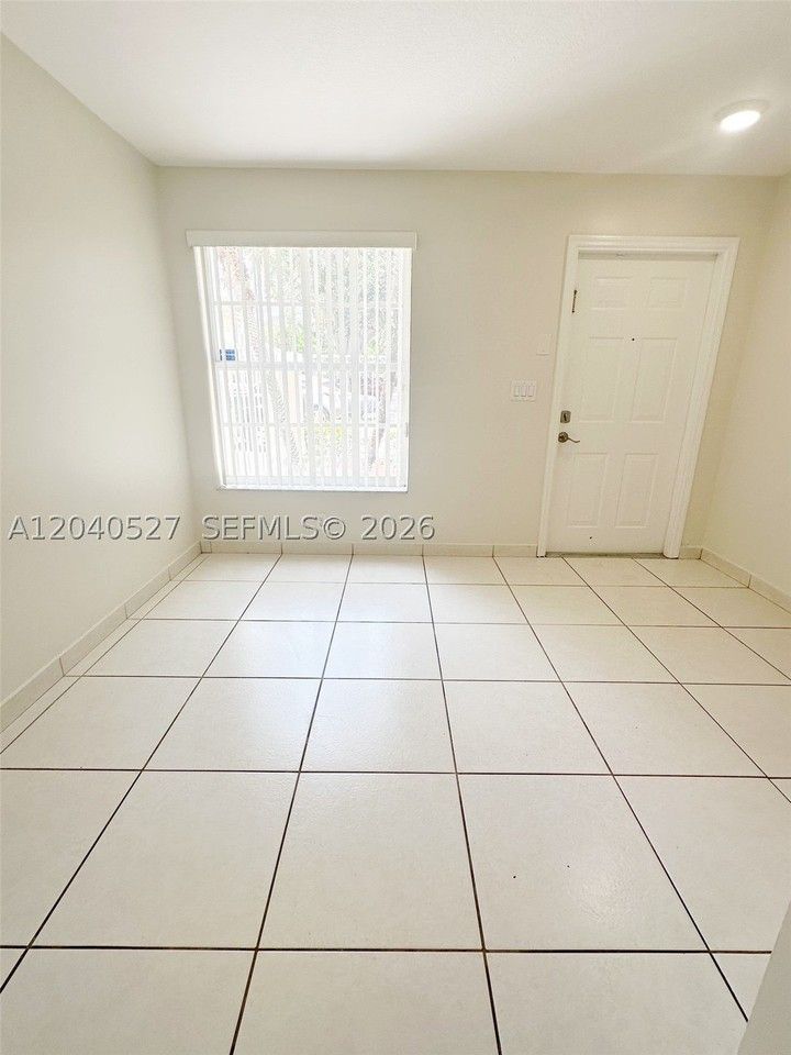2150 Nw 171st Ter - Photo 3 of 37