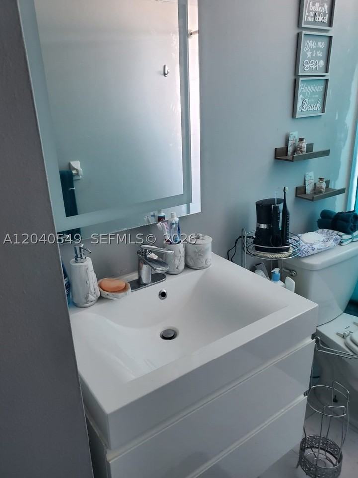 140 Nw 87th Ave #G214 - Photo 5 of 16