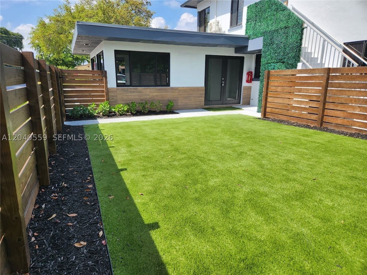 1920 Sw 4th Ave #2 - Photo 2 of 18