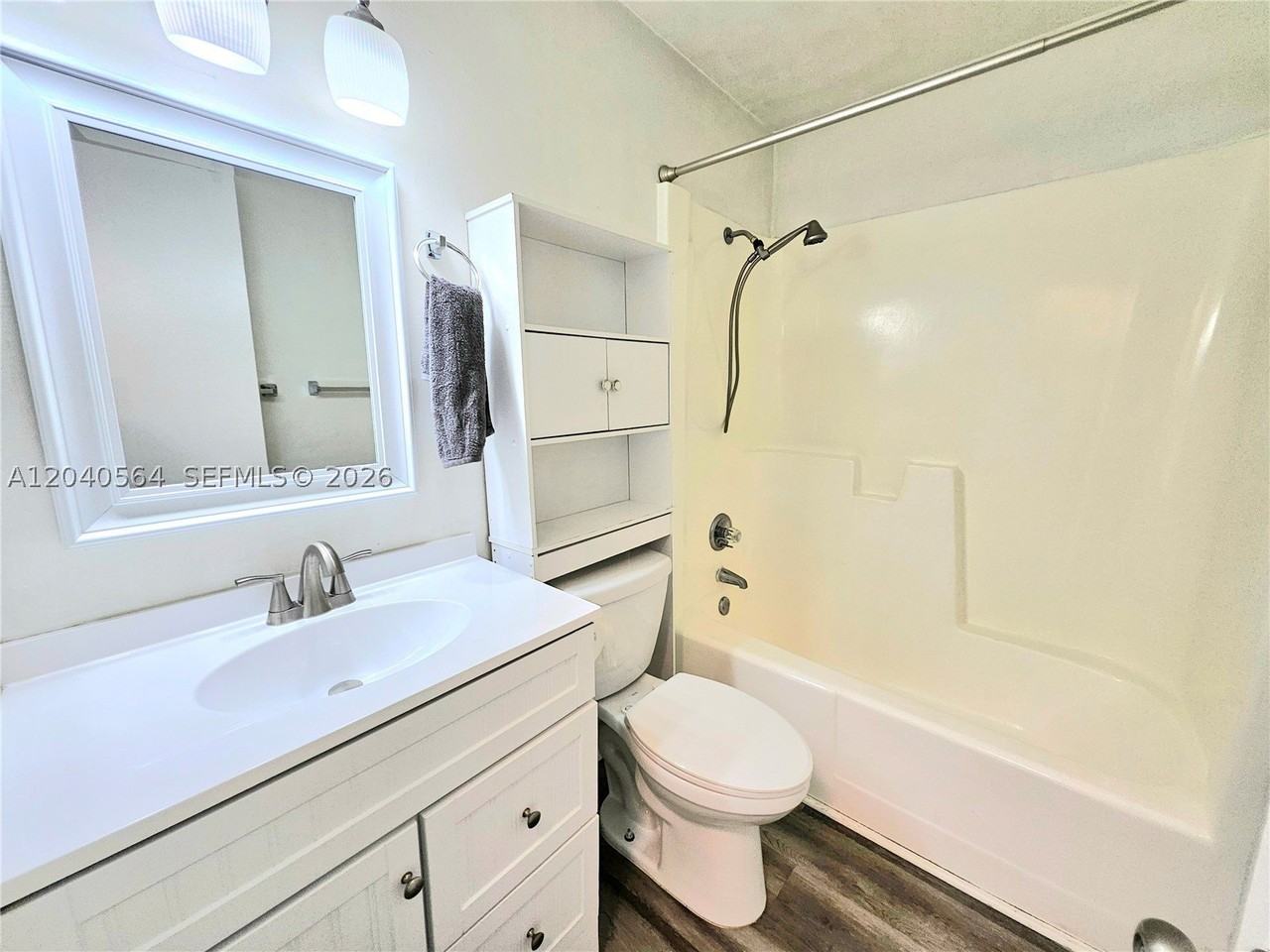 5180 Ne 6th Ave #621 - Photo 6 of 11