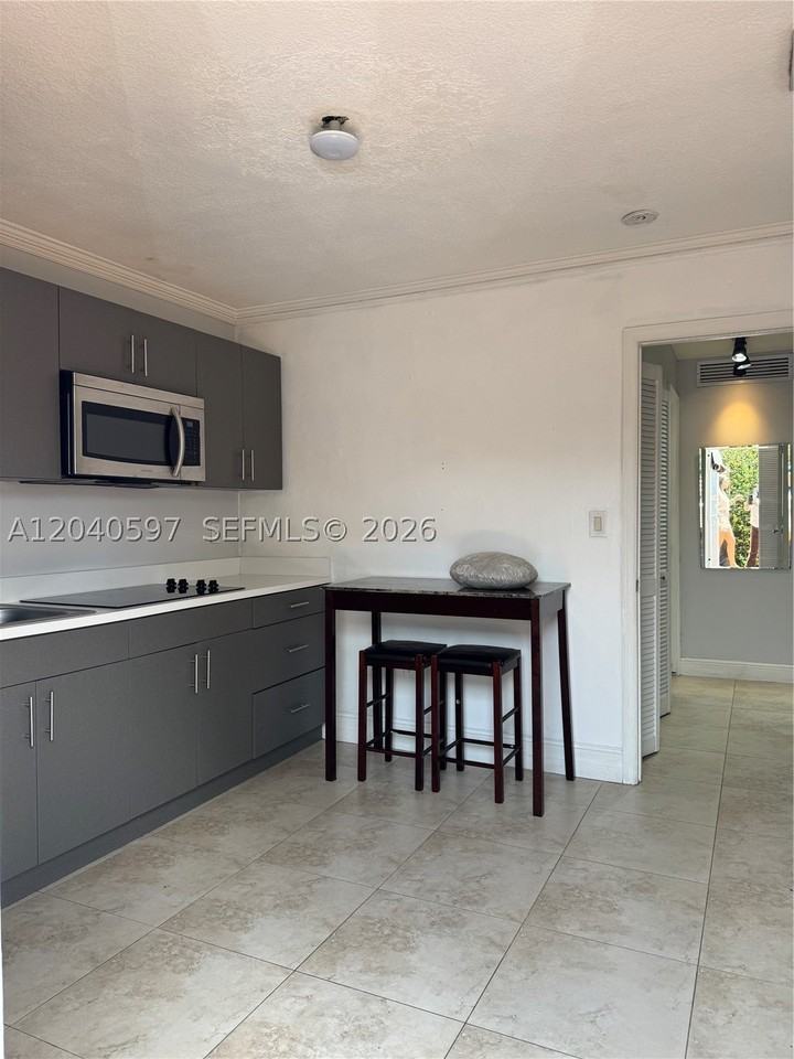 11340 Sw 41st Ter - Photo 5 of 10