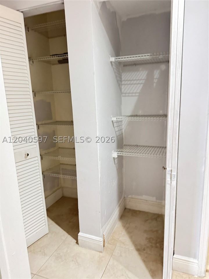 11340 Sw 41st Ter - Photo 6 of 10