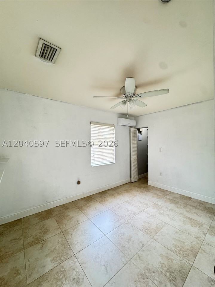 11340 Sw 41st Ter - Photo 7 of 10